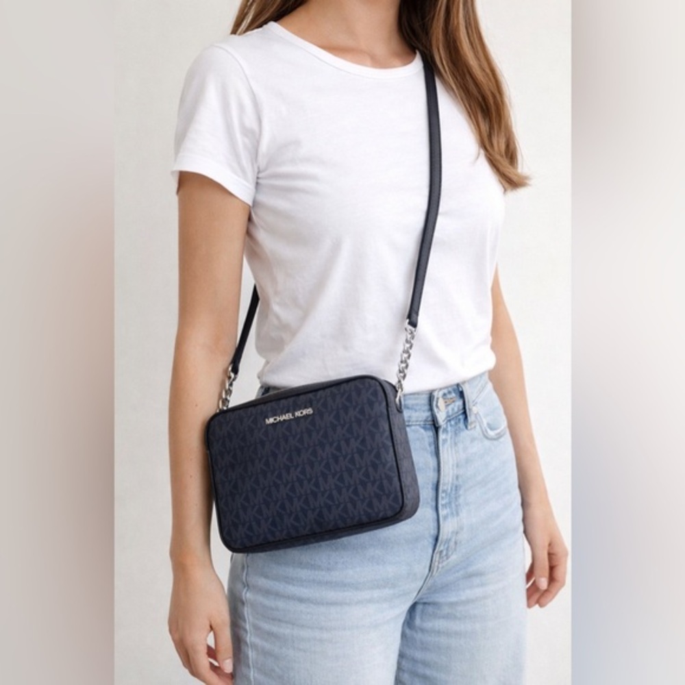 Michael Kors Large Jet set Crossbody Bag in Black Signature MK Print - Picture 1 of 8